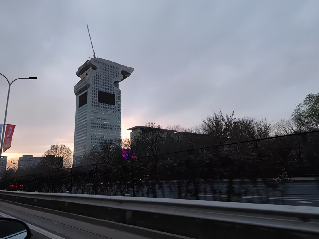 小米11ultra质量怎么样(小米11ultra拍照原图效果)